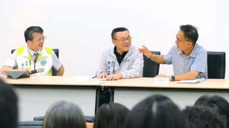 南服中心與東服中心、健保署東區交流新建大樓及合署辦公規劃經驗 