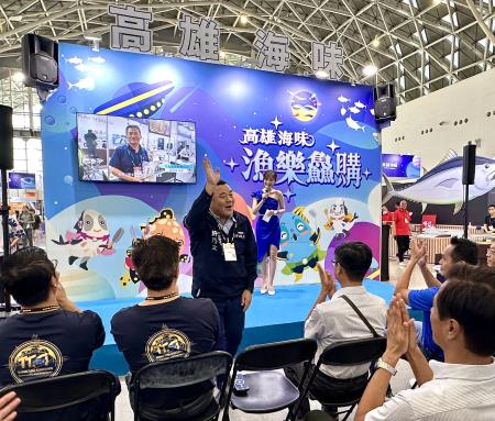 南服中心許乃文執行長共襄食魚教育盛會。