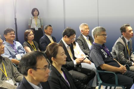 行政院國家發展基金管理會今(24)日於亞灣新創園舉辦創業天使投資方案南部服務辦公室揭牌儀式_3