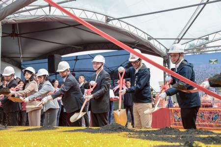 中央地方攜手 完善交通建設 高雄楠梓園區聯外路網動土