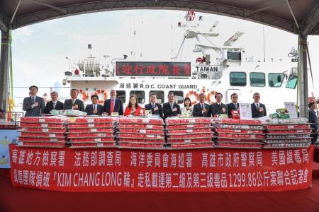 台美跨國合作阻絕大宗毒品於境外 卓揆：展現「國艦國造」成果