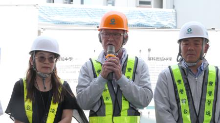 南服中心陳文亮副執行長受訪。