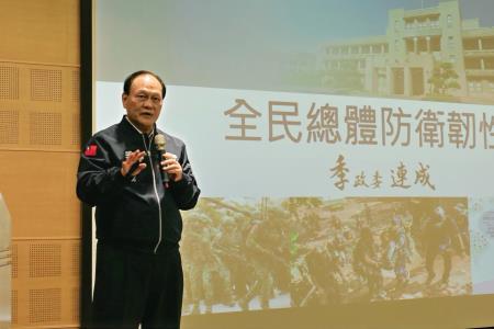 季政委提到，台灣社會有像「橡皮球」般韌性，歷經各式天然災害後，仍能屹立不搖。
