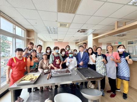陳時中政委走訪澎湖醫院及養護中心，了解離島醫療照護需求。