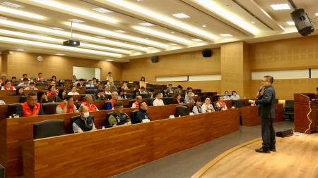 南服中心攜手信保基金 助中小企業掌握政府資源