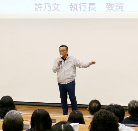 南服中心與東服中心、健保署東區交流新建大樓及合署辦公規劃經驗 