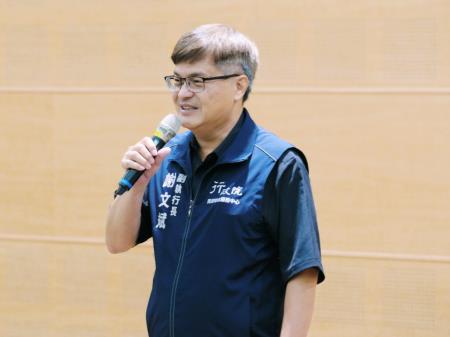 南服中心飄起薩克斯風樂聲　民眾近距離感受四重奏魅力