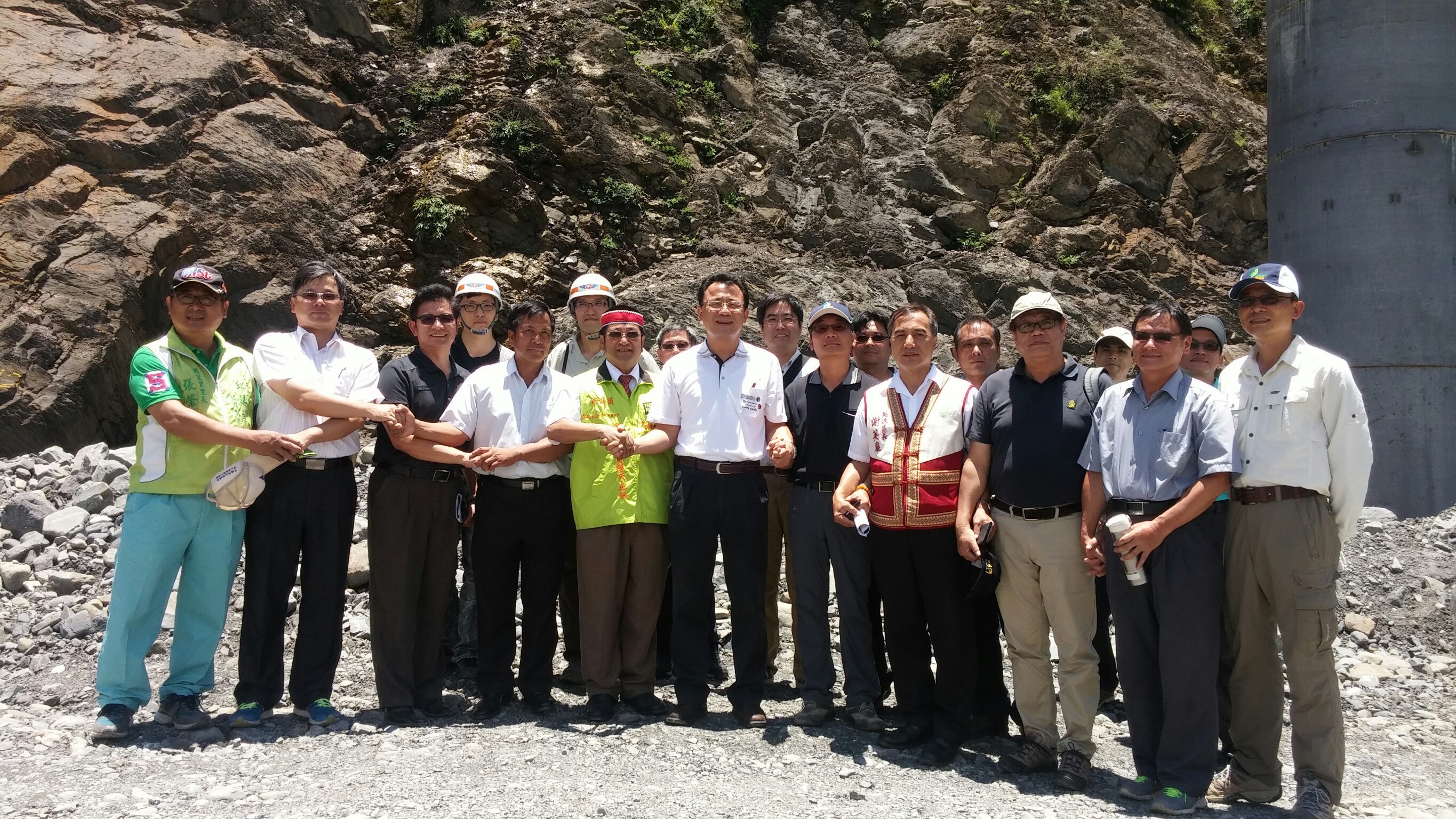 黃義佑協調促成勤和至復興段道路明年汛期前竣工 桃源區部落族人有一條安全回家的路