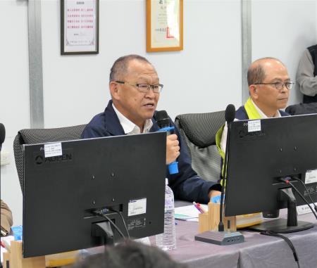 行政院南部聯合服務中心副執行長陳文亮致詞。