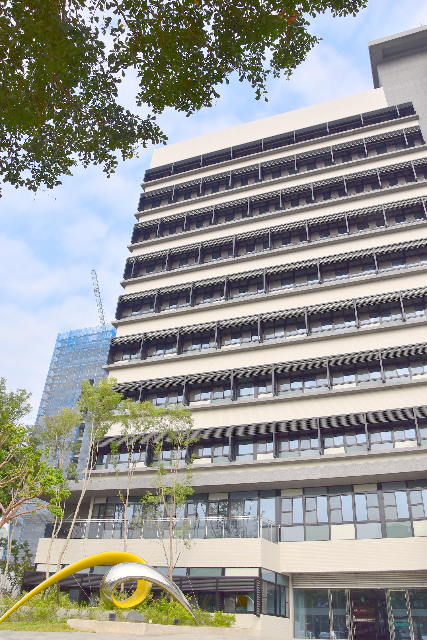 南部中心新建大樓榮獲105年金安獎及107年金質獎雙金優等肯定.jpg