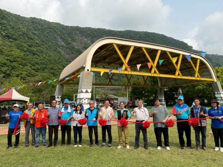 半戶外球場及泰雅傳統射箭場啟用剪綵儀式