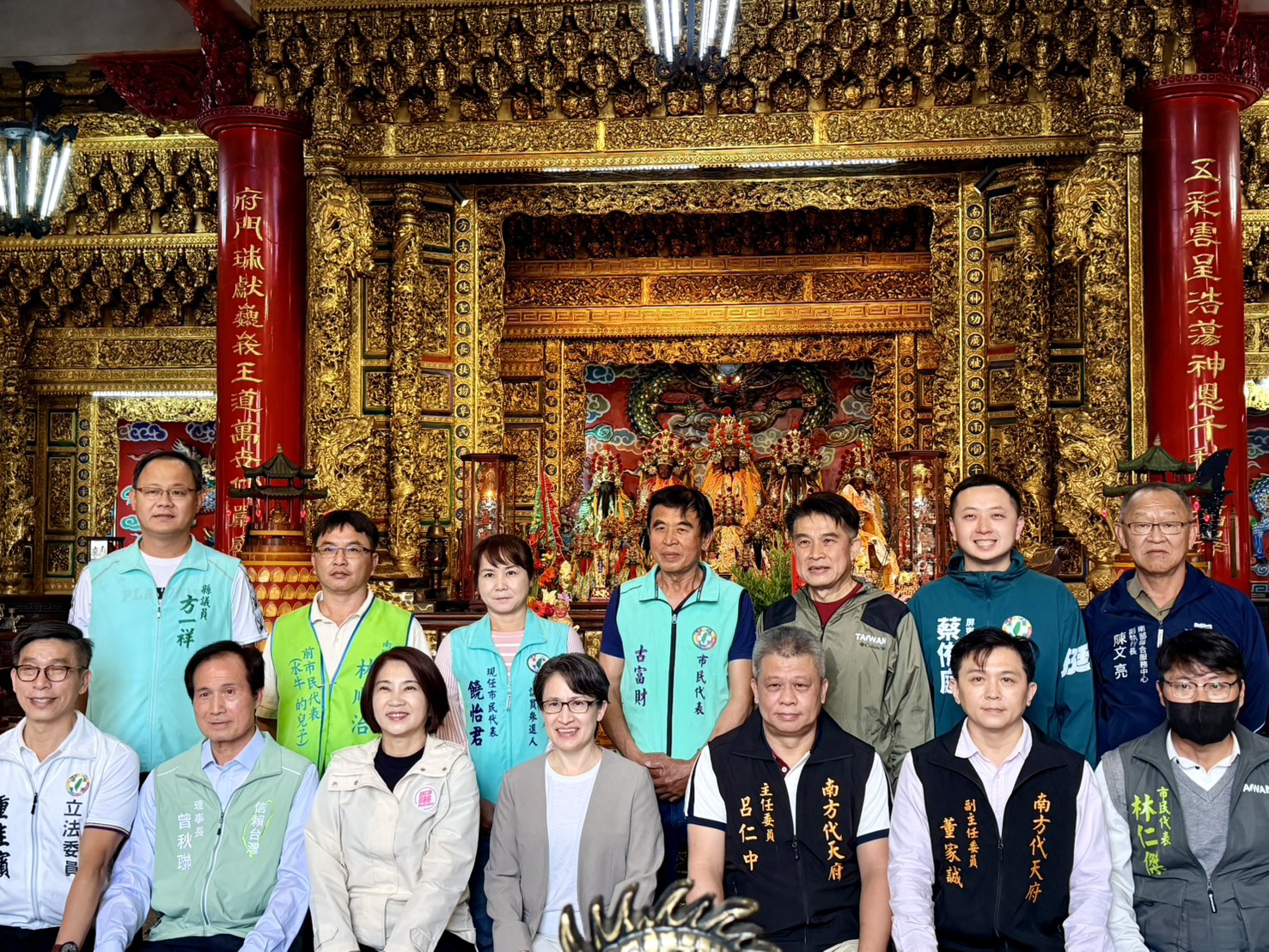 副總統年初三走訪嘉南、高屏等地廟宇 祈願國運昌隆