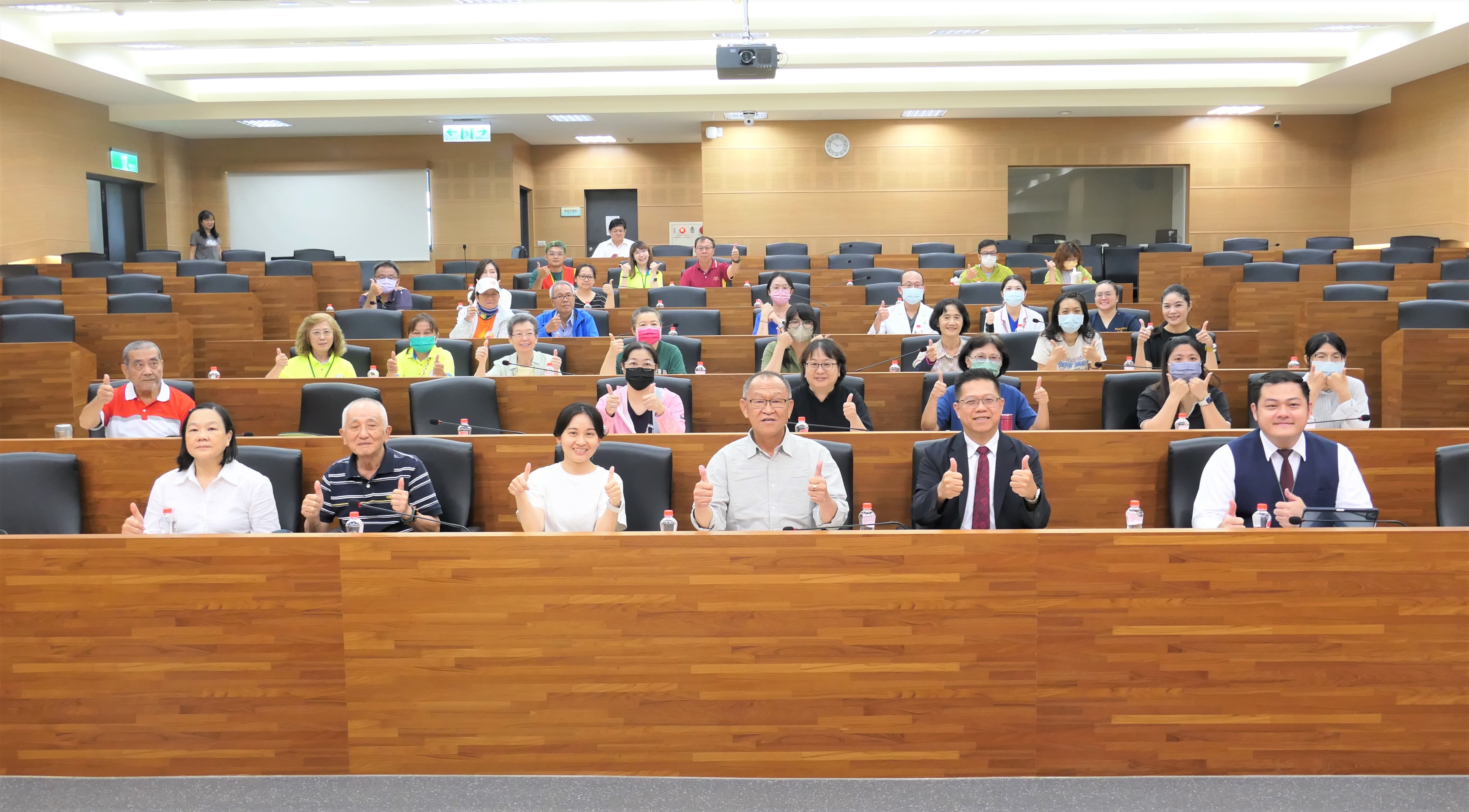 南服中心懂你的心事　攜手醫師分享猝死預防知識