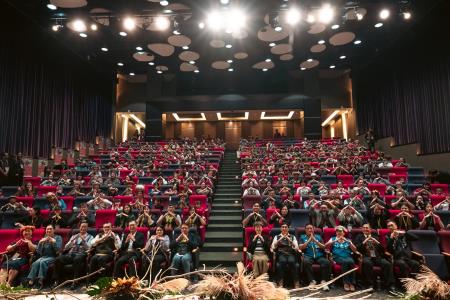 「114年度沉浸式族語教學幼兒園暨族語保母聯合頒獎典禮」 大合照